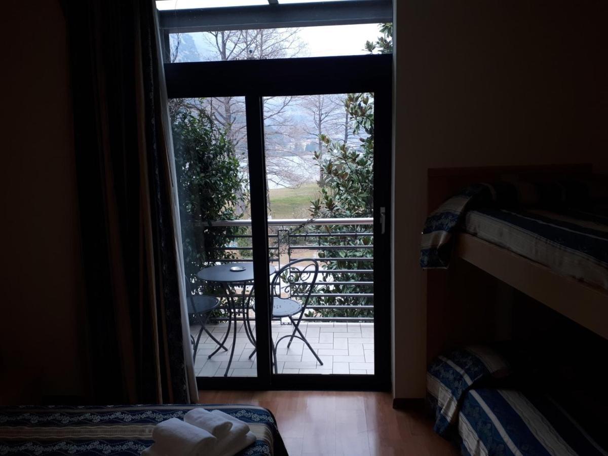 Hotel Due Laghi Padergnone ภายนอก รูปภาพ