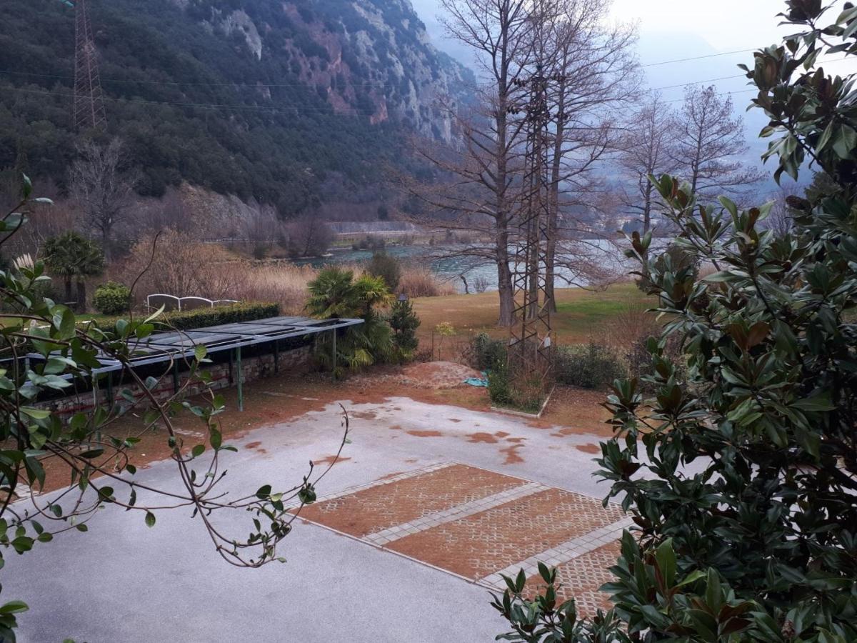 Hotel Due Laghi Padergnone ภายนอก รูปภาพ